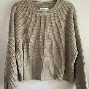 Hollister Women's Cream Knit‎ Sweater